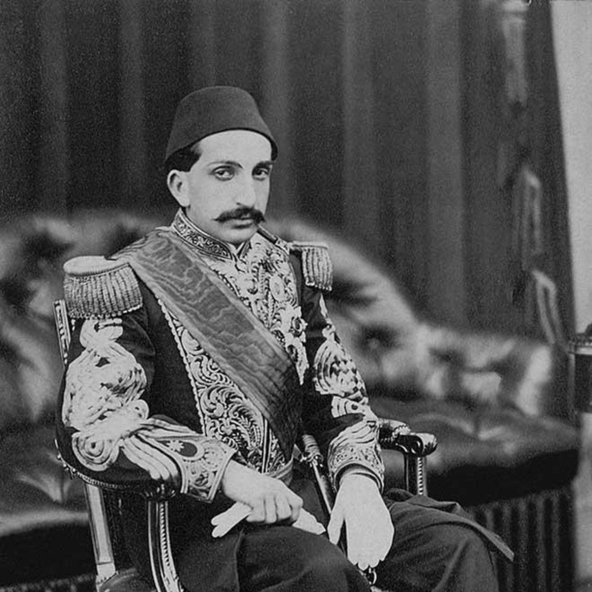 Fotoğraflarla Sultan II. Abdülhamid! Osmanlı'yı 33 yıl ayakta tutan padişah