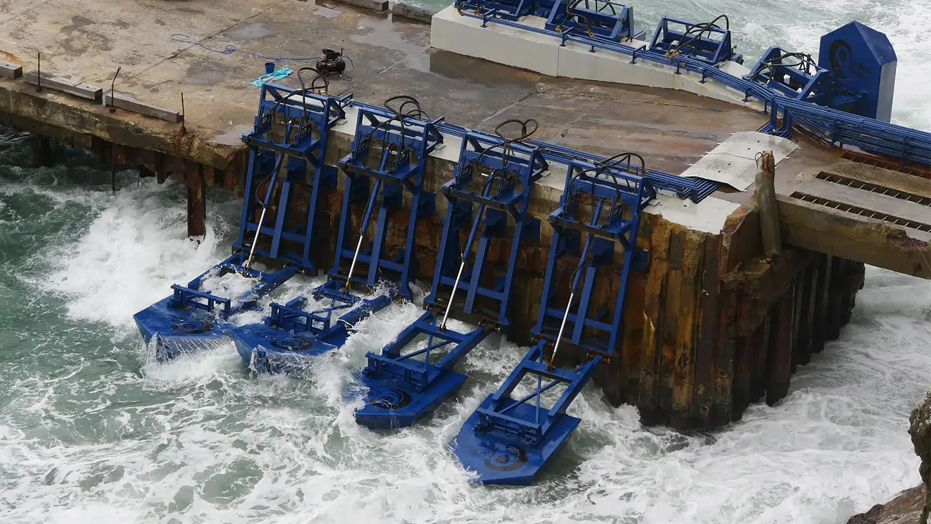Karadeniz'in dalgaları elektriğe dönüşüyor: Ordu'da dev proje