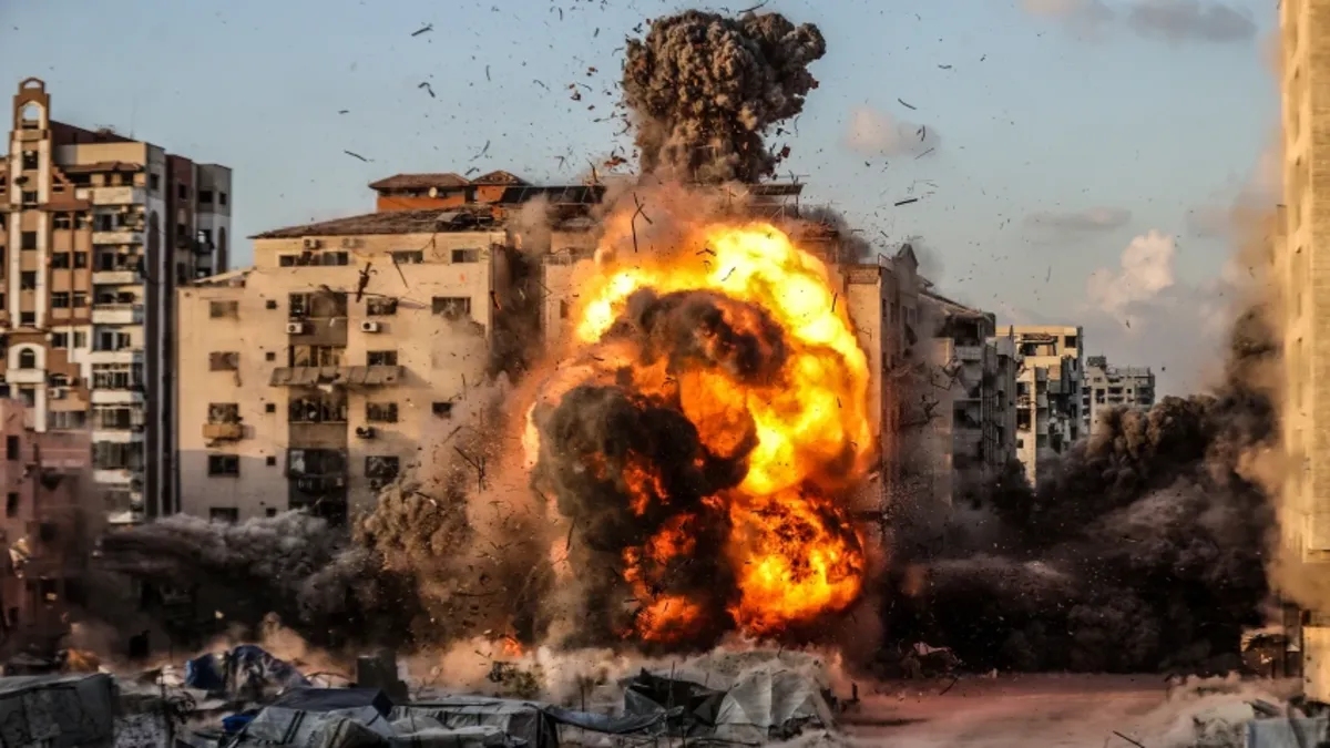 Müzakere çıkmazı sonrası ABD’den bölgeye dev askeri yığınak: “Savaş yeniden başlayacak”