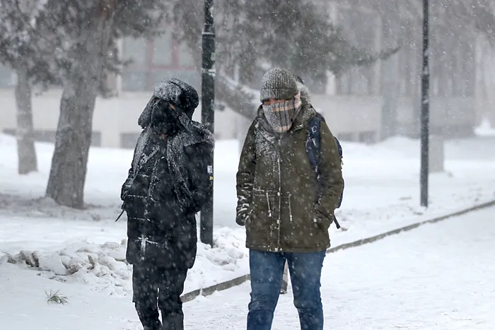 yeni-soguk-hava-dalgasi-yurda-giris-yapti-meteoroloji-uyardi-1735364927539.jpeg Yeni soğuk hava dalgası yurda giriş yaptı ❄ Meteoroloji uyardı | Atkı ve bereleri çıkartın ⛄ - 2