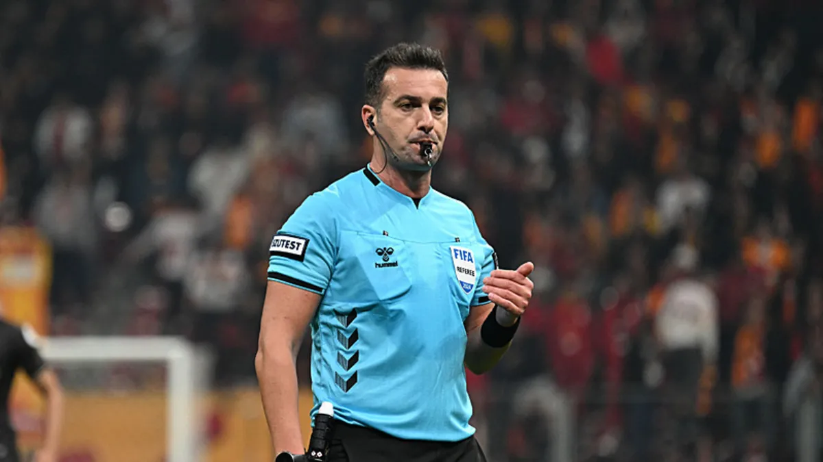 Galatasaray-Trabzonspor derbisine hakem kararları damga vurdu! Ağır eleştiri