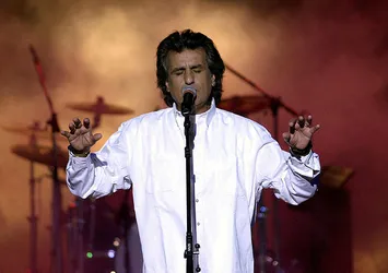L'Italiano şarkısının yorumcusu İtalyan müzisyen Salvatore Toto Cutugno hayatını kaybetti