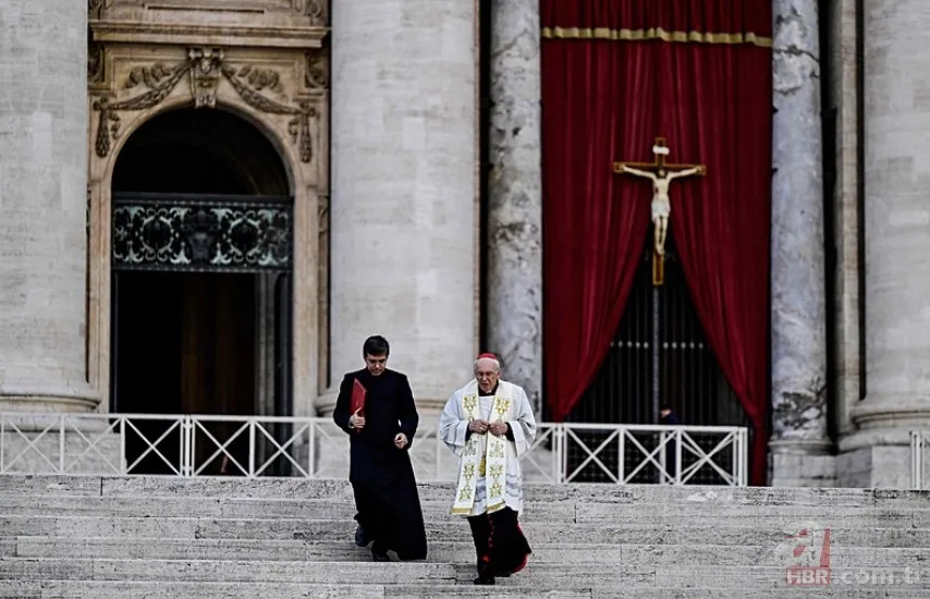 Papa gitti, koltuk savaşı kızıştı! Papalık yarışında ayak oyunları: Lobicilik hız kazandı 10
