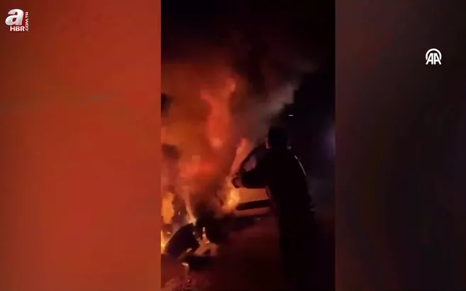 Seyir halindeyken alev alan araçtaki 5 kişiyi ceza infaz kurumu personeli kurtardı