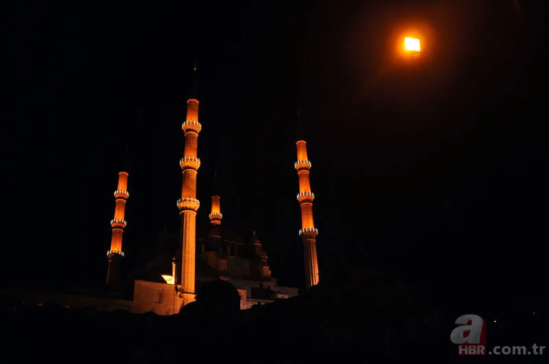 Mastürbasyon yapmak orucu bozar mı? Elle tatmin olmak orucu bozar mı? Orucu neler bozar? 17