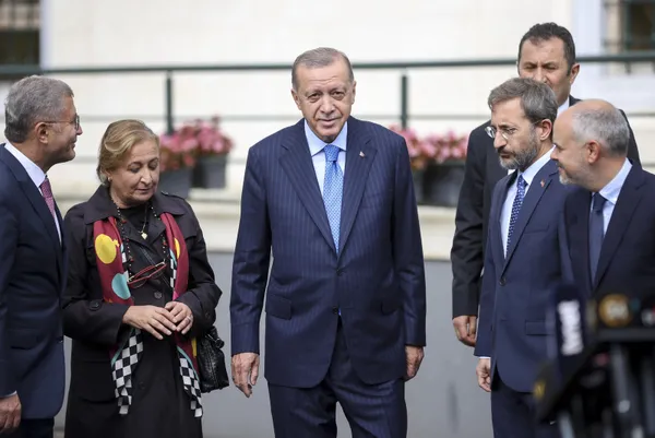 Son dakika: Başkan Recep Tayyip Erdoğan, cuma çıkışı önemli açıklamalarda bulundu