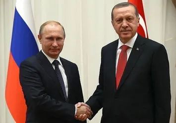 Türkiye yine devrede! Dünya bu görüşmeye kilitlendi: Bloomberg Erdoğan-Putin zirvesi için tarih verdi