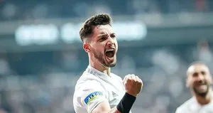Beşiktaş’a Tayyip Talha müjdesi!