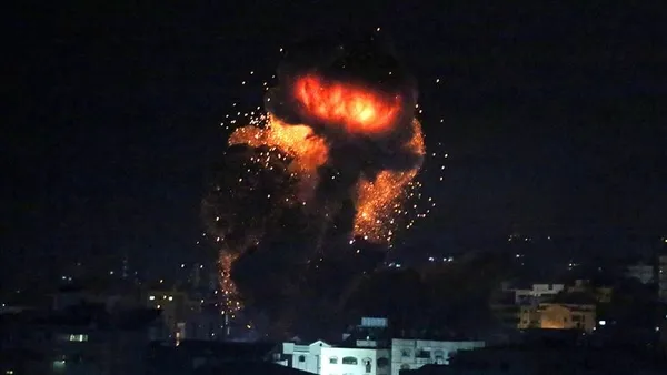 Gazzeli babanın feryadı yüreklere dokundu! Al bu bisküviyi de cennete götür