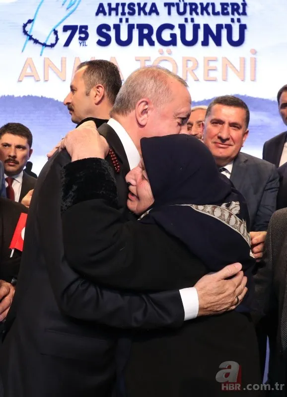 Ahıska Türkleri’nden Başkan Erdoğan’a anlamlı hediye