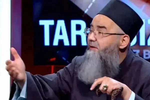 Cübbeli Ahmet’in imam hatip liseleri için skandal sözlerine Fikriyat Yazarı İsmail Güleç’ten sert tepki