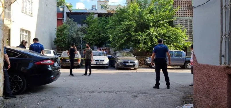 Adana’da dehşet: 2 bin lira için arkadaşını öldürdü! Metruk binada saklanırken yakalandı