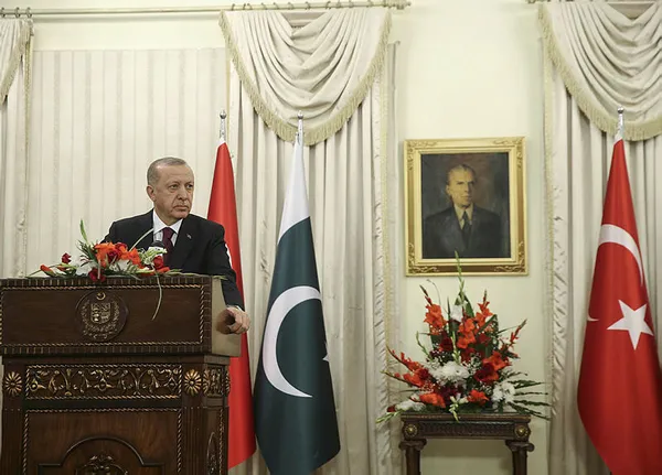 Başkan Erdoğan ile Pakistan Başbakanı İmran Han’dan kritik açıklamalar