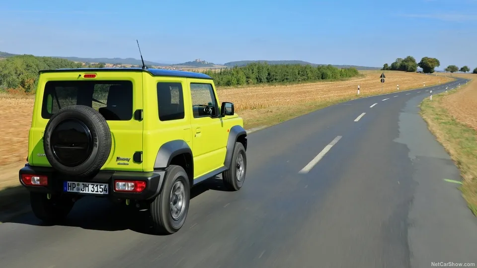 2019 Suzuki Jimny yeni yüzünü gösterdi