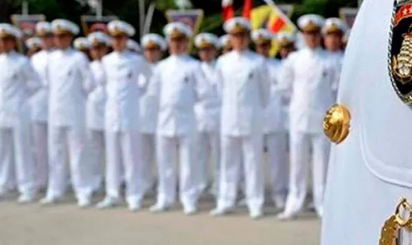 son-dakika-montro-bildirisi-davasinda-sicak-gelisme-12-amiralin-rutbelerinin-sokulmesi-istendi-1665128221338.jpg Son dakika: Montrö bildirisi davasında sıcak gelişme! 12 amiralin rütbelerinin sökülmesi istendi - 2