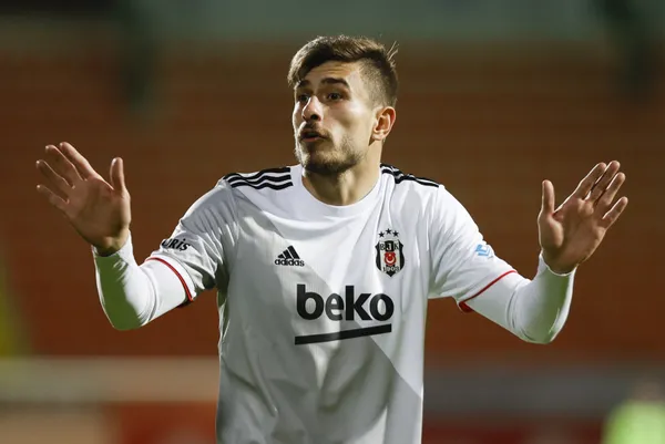 Son dakika | Fenerbahçe'nin ilk transferi Beşiktaş'tan! - 1