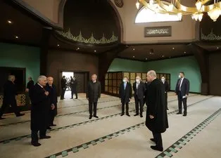 Başkan Erdoğan ve MHP Genel Başkanı Devlet Bahçeli, Demokrasi ve Özgürlükler Adası'nı gezdi