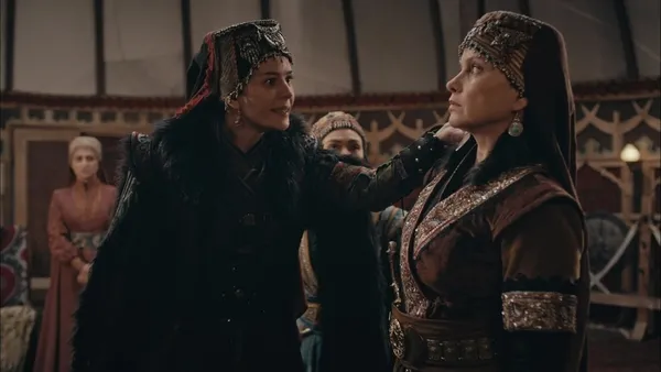 Kuruluş Osman’da Osman Bey ve alplerinin Allah’a duası