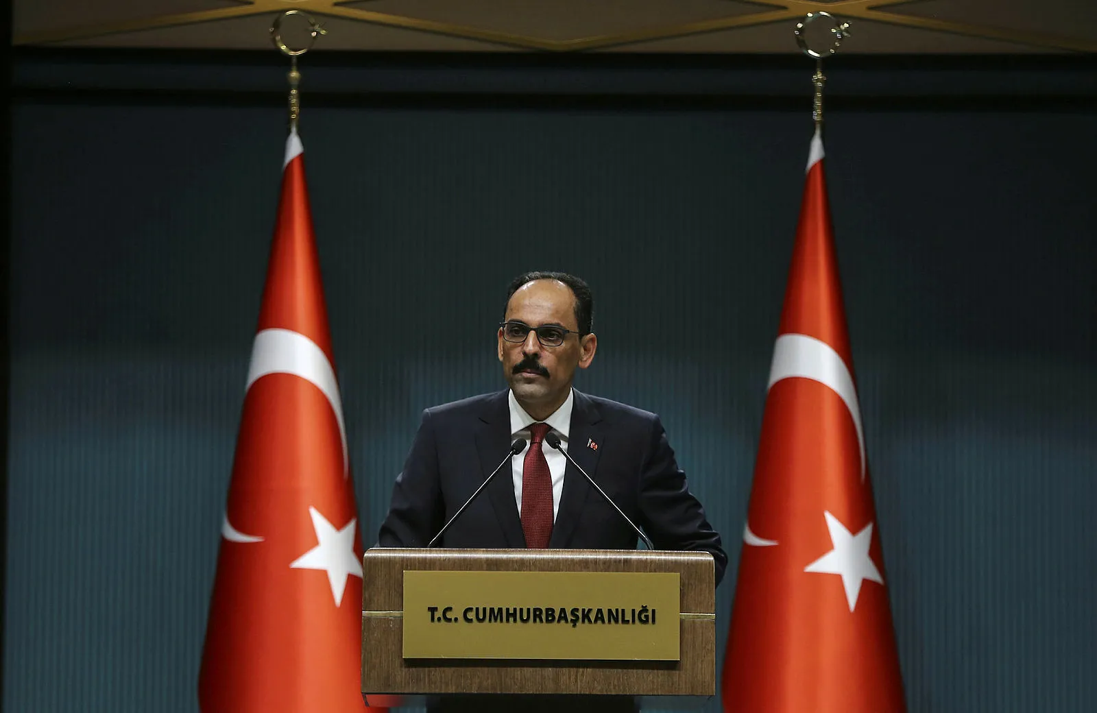 Cumhurbaşkanlığından flaş İdlib, Münbiç ve Devlet Bahçeli açıklaması