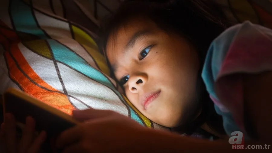 "Bir şey olmaz" demeyin: Fazla ekran çocuklarda hangi sorunları doğuruyor? 7