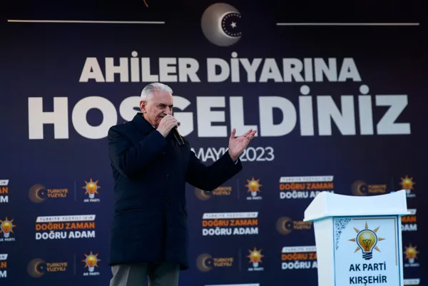 binali-yildirim-ulkemize-yan-bakanlara-14-mayista-cevap-verecegiz-1682972820220.jpg Binali Yıldırım: Ülkemize yan bakanlara 14 Mayıs’ta cevap vereceğiz! - 1