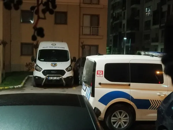 kocaelinde-7-kattan-dusen-sedefnur-caglarin-polis-sevgilisi-tutuklandi-1641890312654.jpg Kocaeli’nde 7. kattan düşen Sedefnur Çağlar’ın polis sevgilisi tutuklandı - 4