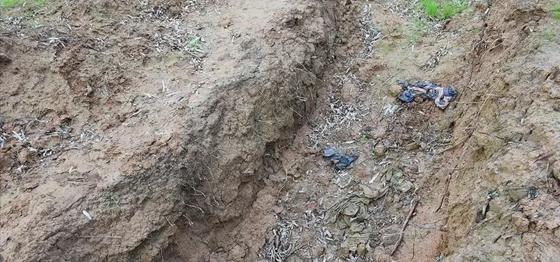 BM Irak'ta 12 toplu mezar ortaya çıkardı