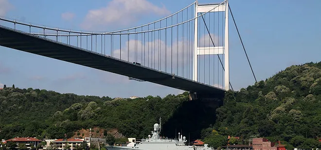 Son dakika: Rus savaş gemisi Boğaz’dan geçti