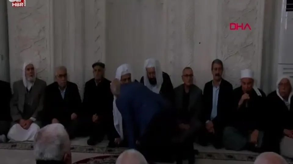 Mardin’de husumetli aileler, törenle barıştı