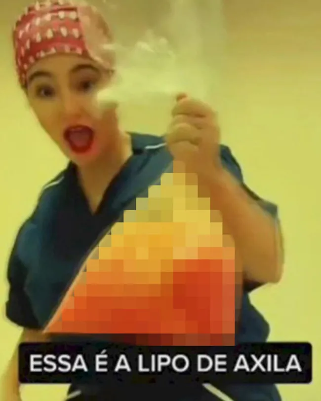 Brezilyalı doktor hastalarından 'Çıkan' et parçalarıyla dans etti - 2