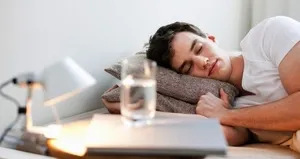 Az su içmek kış depresyonunu tetikliyor