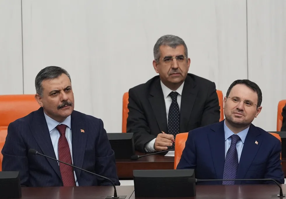 81-ilde-feto-operasyonu-968-kisi-hakkinda-gozalti-karari-1783923260453.jpg 81 ilde FETÖ operasyonu: 968 kişi hakkında gözaltı kararı - 2