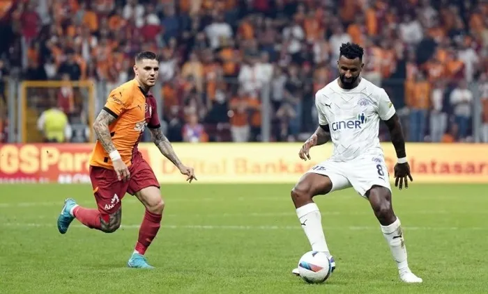 galatasaray-uzatmada-yikildi-kasimpasa-ile-beraberlik-1727547412040.jpg Galatasaray uzatmada yıkıldı! Aslan'ın Kasımpaşa ile mücadelesinde kazanan yok