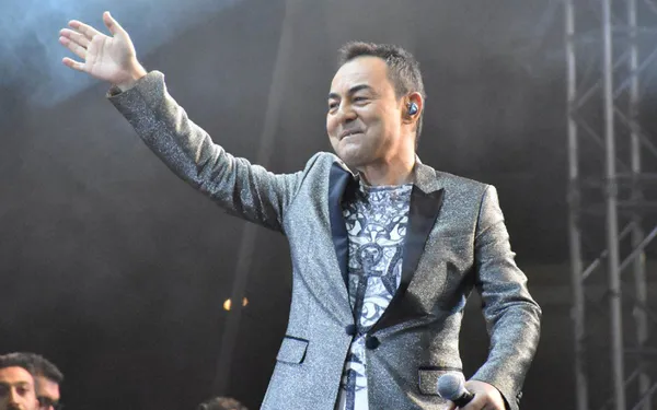 serdar-ortac-oldu-mu-serdar-ortac-borcu-ne-kadar-allah-belami-versin-diye-isyan-etmisti-1636967994365.jpg Serdar Ortaç kimdir? - 2