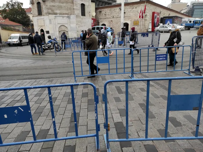 Son dakika: Dikkat! Bugün başladı: İstiklal Caddesi’ne 7 bin kişi sınırlaması - 3