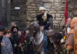 Kuruluş Orhan'da nefes kesen anlar! Osmanlı Devleti cihana ilan edildi