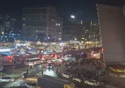 Kağıthane'de AVM yangını: Çok sayıda ekip sevk edildi