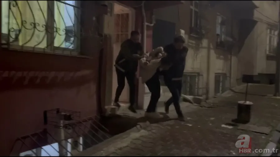 Kadıköy’de 1 milyon liralık soygun: Yaşlı kadın ve bakıcısını bağlayıp kasayı boşalttılar 4