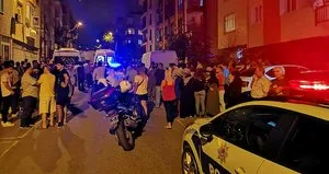 Annesi, babası ve kardeşini silahla vurarak intihar etti!
