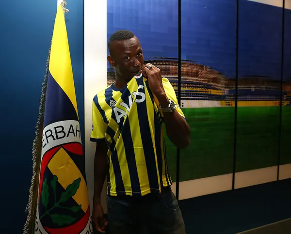 Son dakika: Fenerbahçe resmen açıkladı! O futbolcuyu renklerine kattı