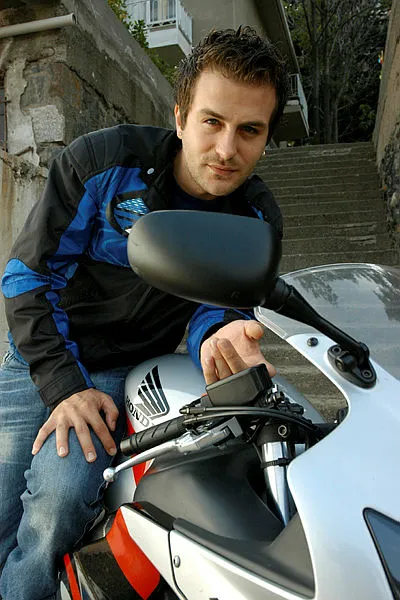 Diriliş Ertuğrul’da da oynayan oyuncu Arda Öziri motosiklet kazasında vefat etti Arda Öziri kimdir?