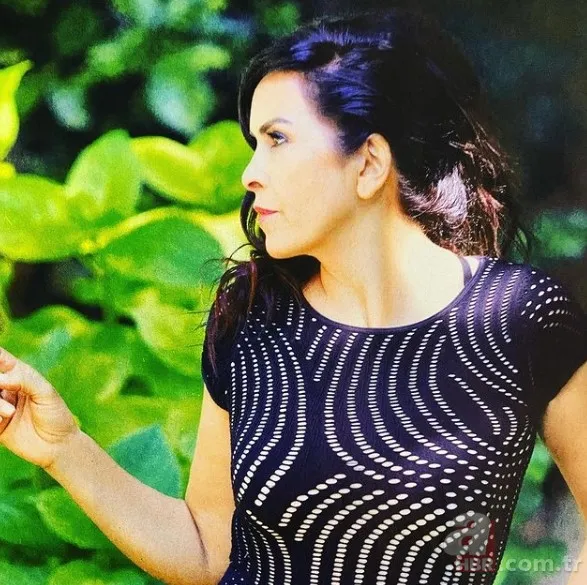 Nursel Köse paylaşımlarıyla sosyal medyayı salladı! Verdiği pozlarla gençlere taş çıkardı 19