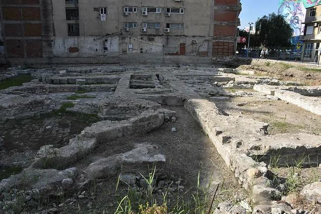İzmir'deki tarihi Roma hamamı ziyarete açılacak - 3