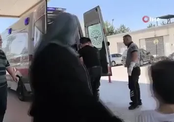 Bursa'da kamyon ile otomobil kafa kafaya çarpıştı