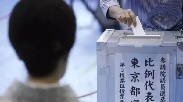 Japonya'da seçim günü! Shinzo Abe suikastının gölgesinde halk oy sandıklarına gitti - 2