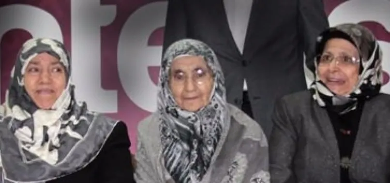 İlk başörtülü eczacı Fevziye Nuroğlu vefat etti