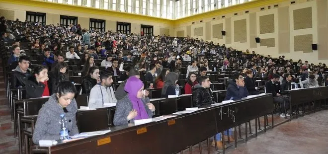 AUZEF sınav giriş yerleri sorgulama: 2022 AUZEF vize sınavı ne zaman, hangi tarihte? Sınav giriş belgesi nereden görüntülenir?