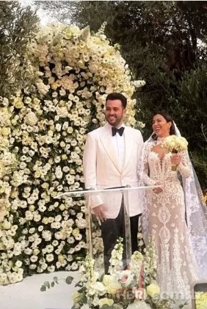 Sibel Can'ın eski eşi Hakan Ural'dan oğlu Engincan Ural ve Merve Kaya’nın ayrılık haberlerine yanıt! Gelinine laf ettirmedi! 20