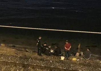 İzmir'de İZBAN treninin çarptığı kişi öldü
