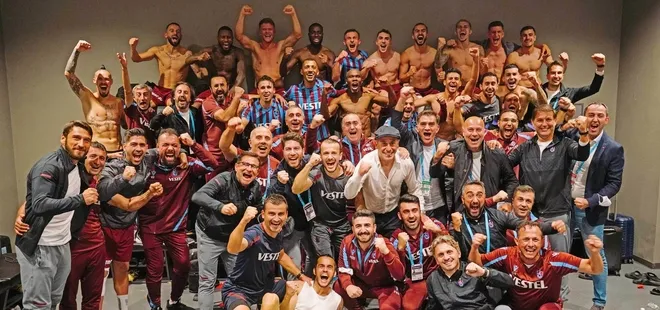 Trabzonspor’dan Beşiktaş galibiyeti pozu